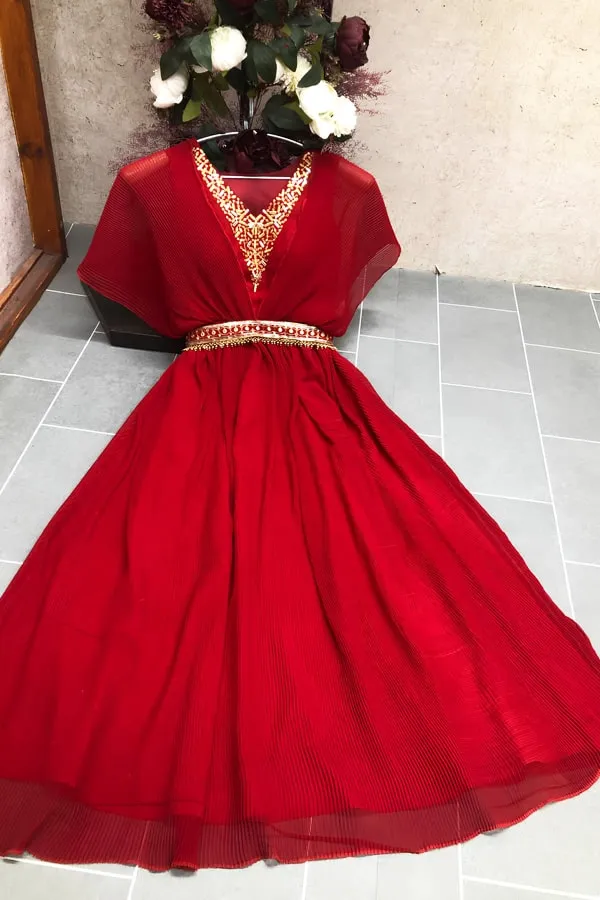 Indian Party Wear Long Simple Gown Design For Girls