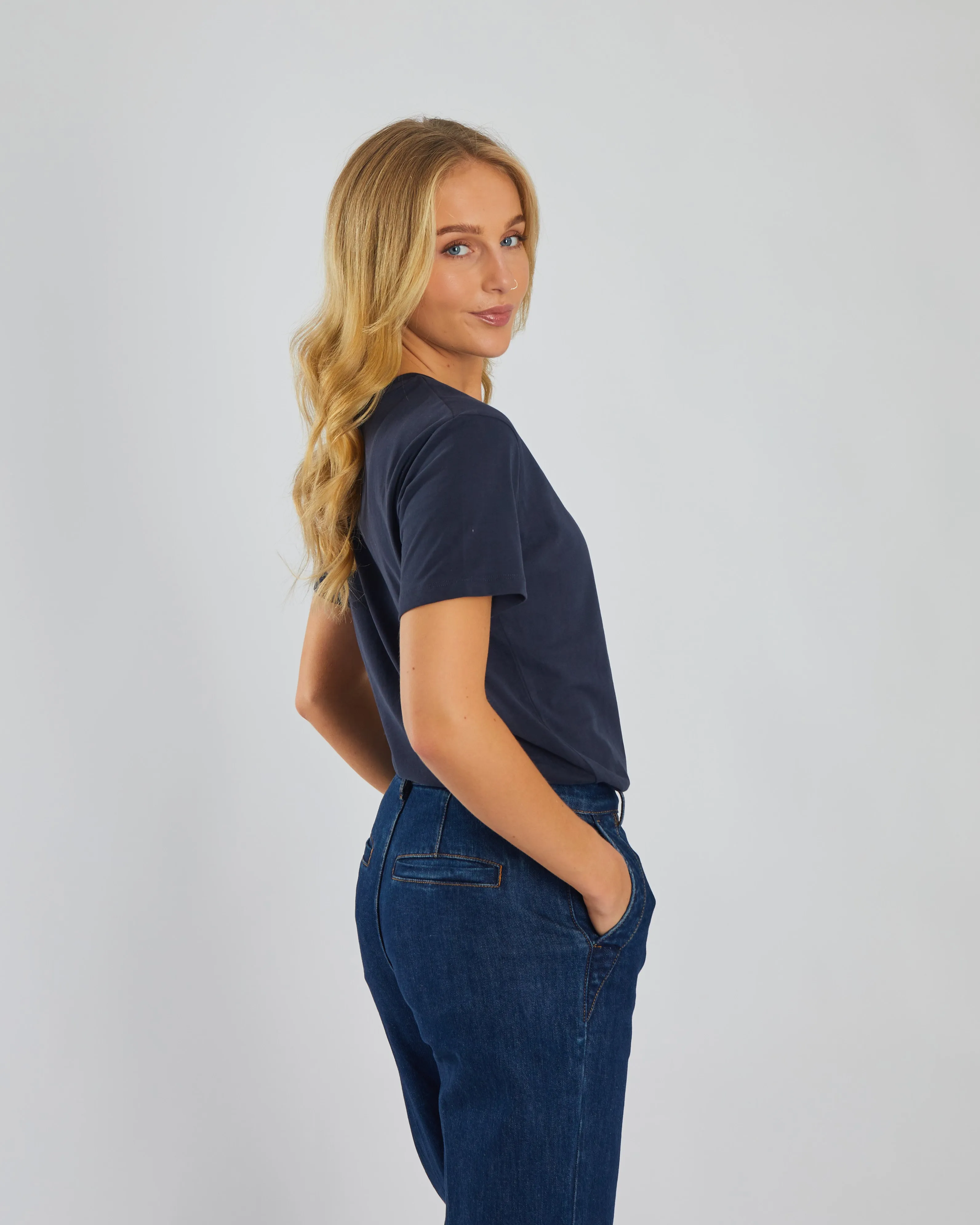 Jada Basic O Neck Navy Planet