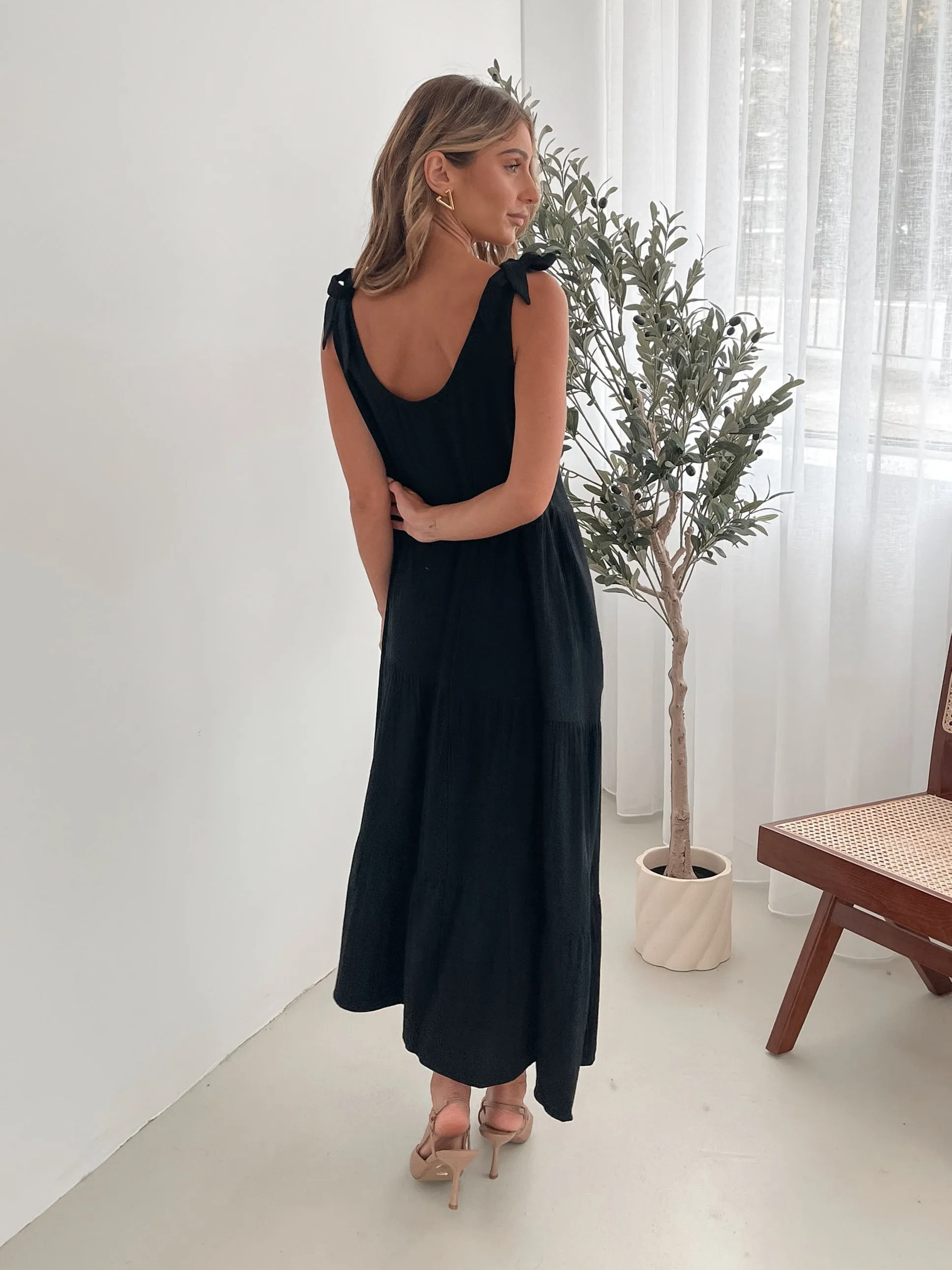 Lydia Dress - Black