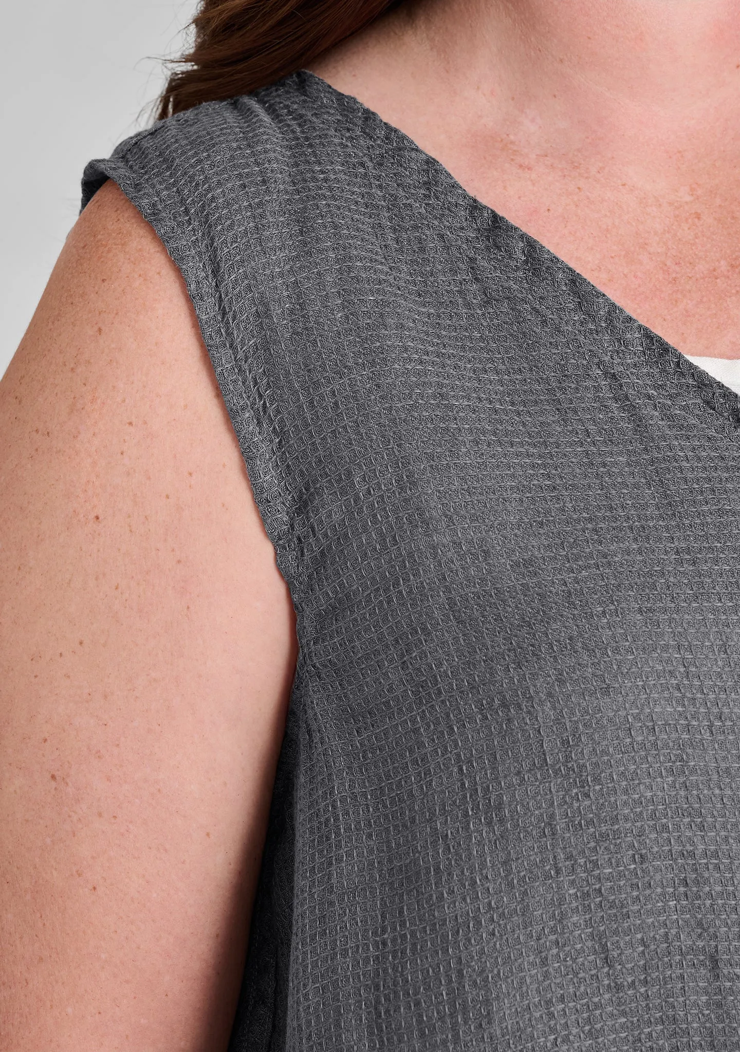 Roxbury Crop - Linen Tank Top