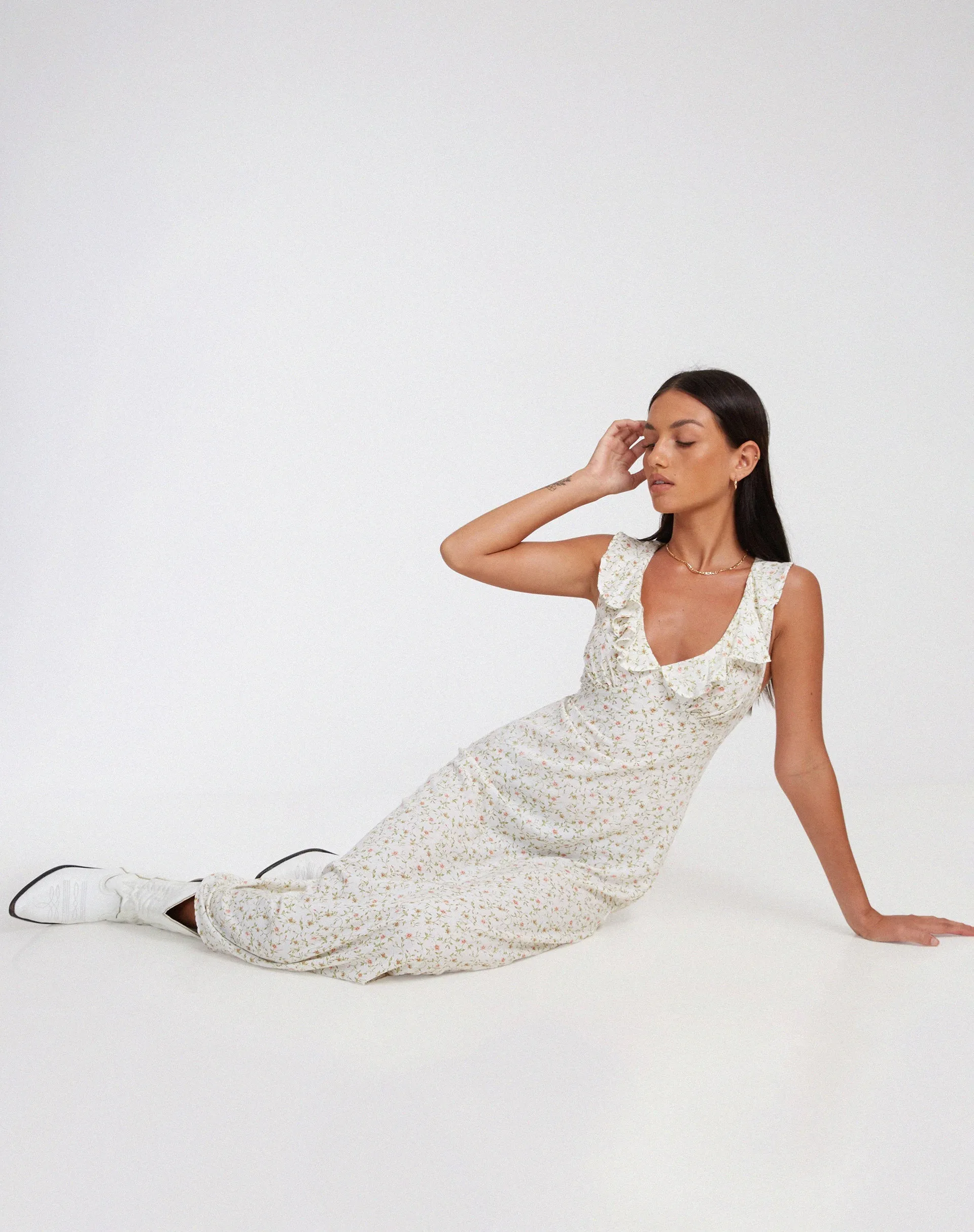 Rufiso Midi Dress in Pretty Petal Ivory